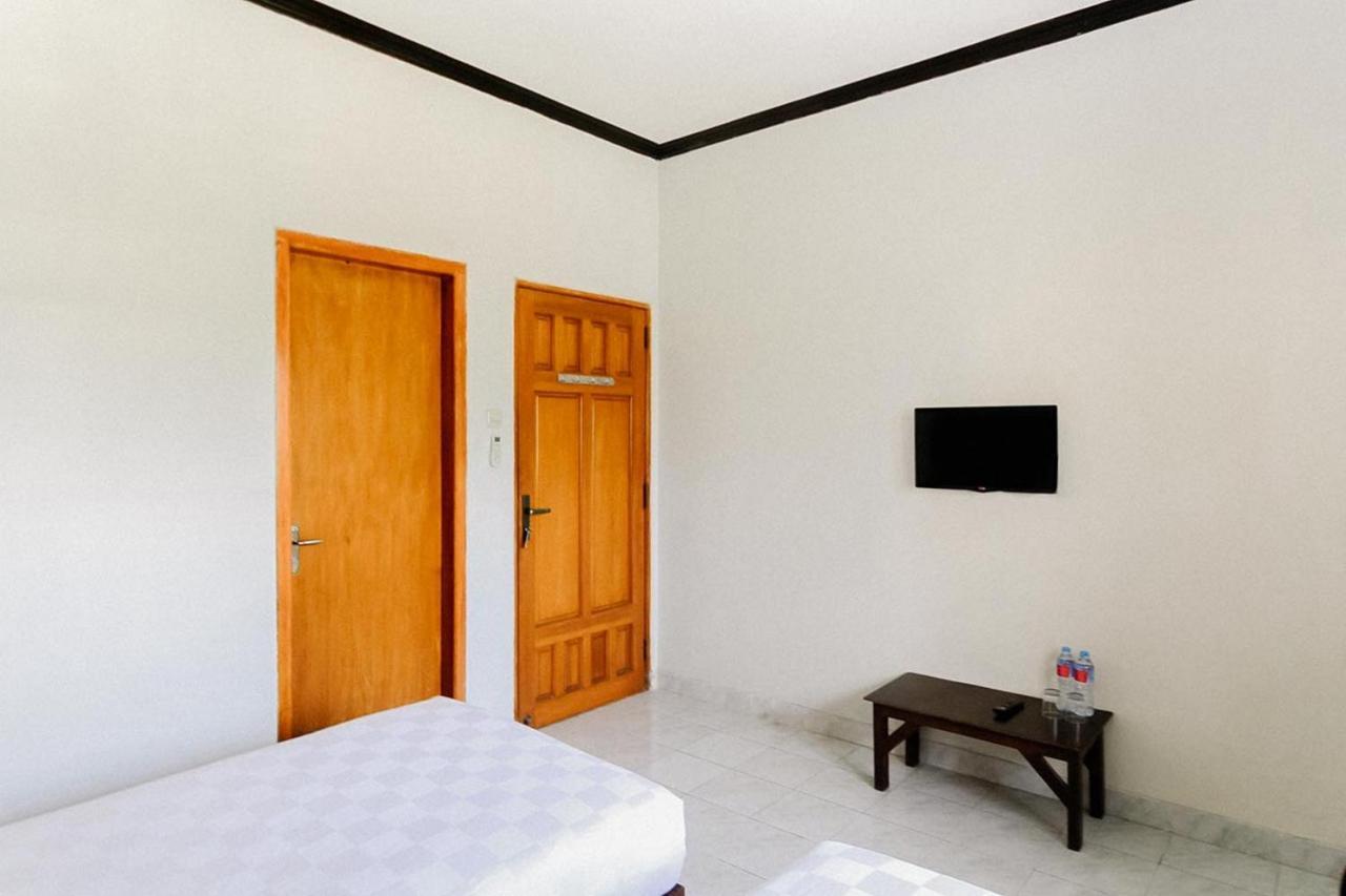 Santo Guest House Sorabaya Extérieur photo