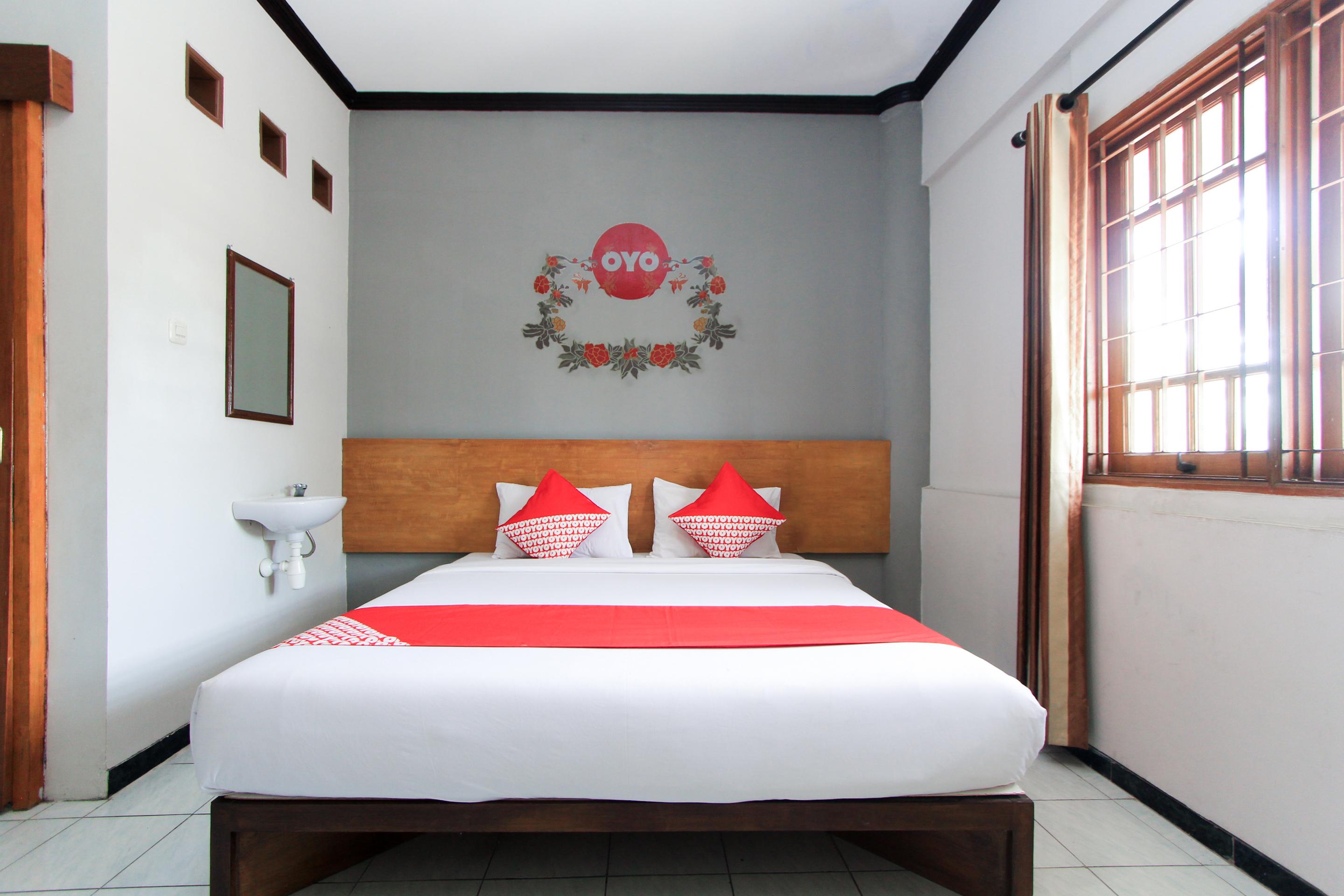Santo Guest House Sorabaya Extérieur photo